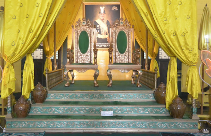 Keraton Kadariyah : Wisata Sejarah Budaya dan Ikon Pontianak
